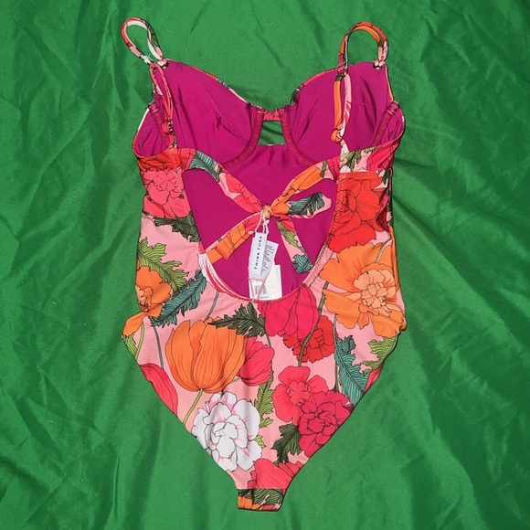 NWT Trina Turk Sunny Bloom Floral One Piece Swimsuit size 4 - Picture 4 of 10